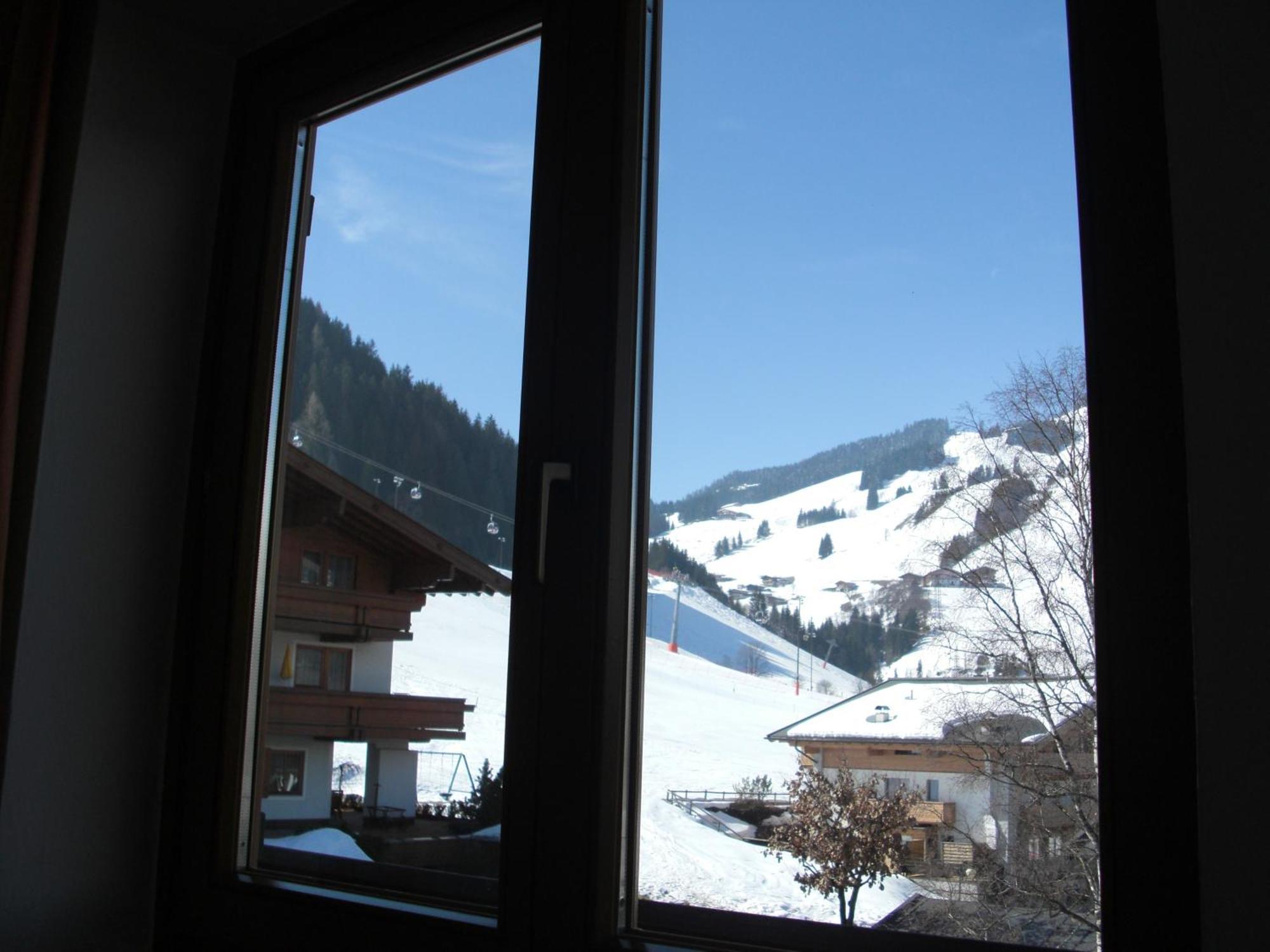 Hotel-Pension Flora Saalbach-Hinterglemm Chambre photo