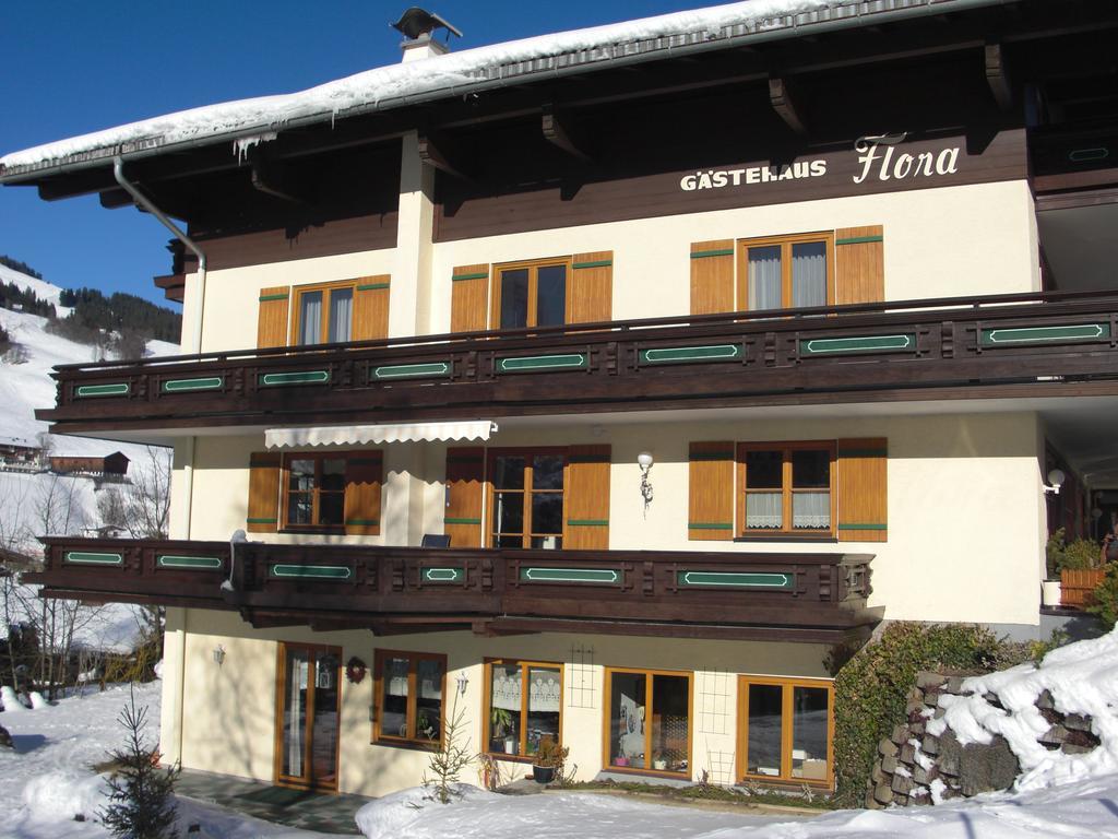 Hotel-Pension Flora Saalbach-Hinterglemm Extérieur photo