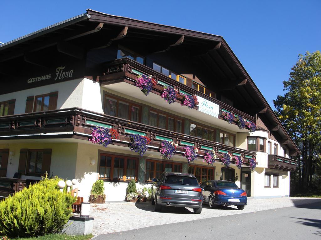Hotel-Pension Flora Saalbach-Hinterglemm Extérieur photo